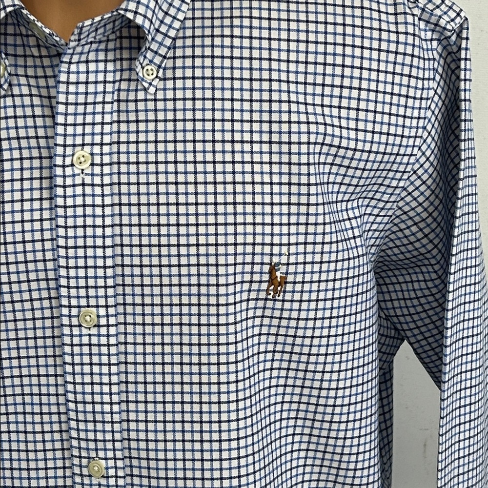 Ralph Lauren long sleeve button down collar shirt. XL - Picture 4 of 7